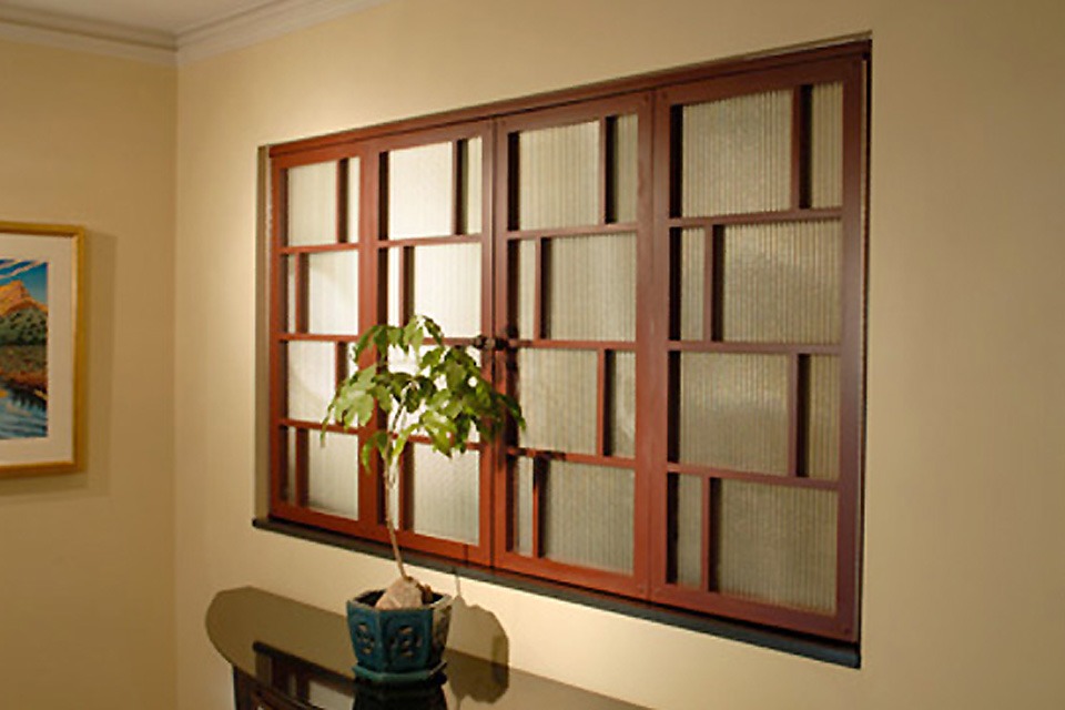 Console Table/Privacy Screen Featured Photo